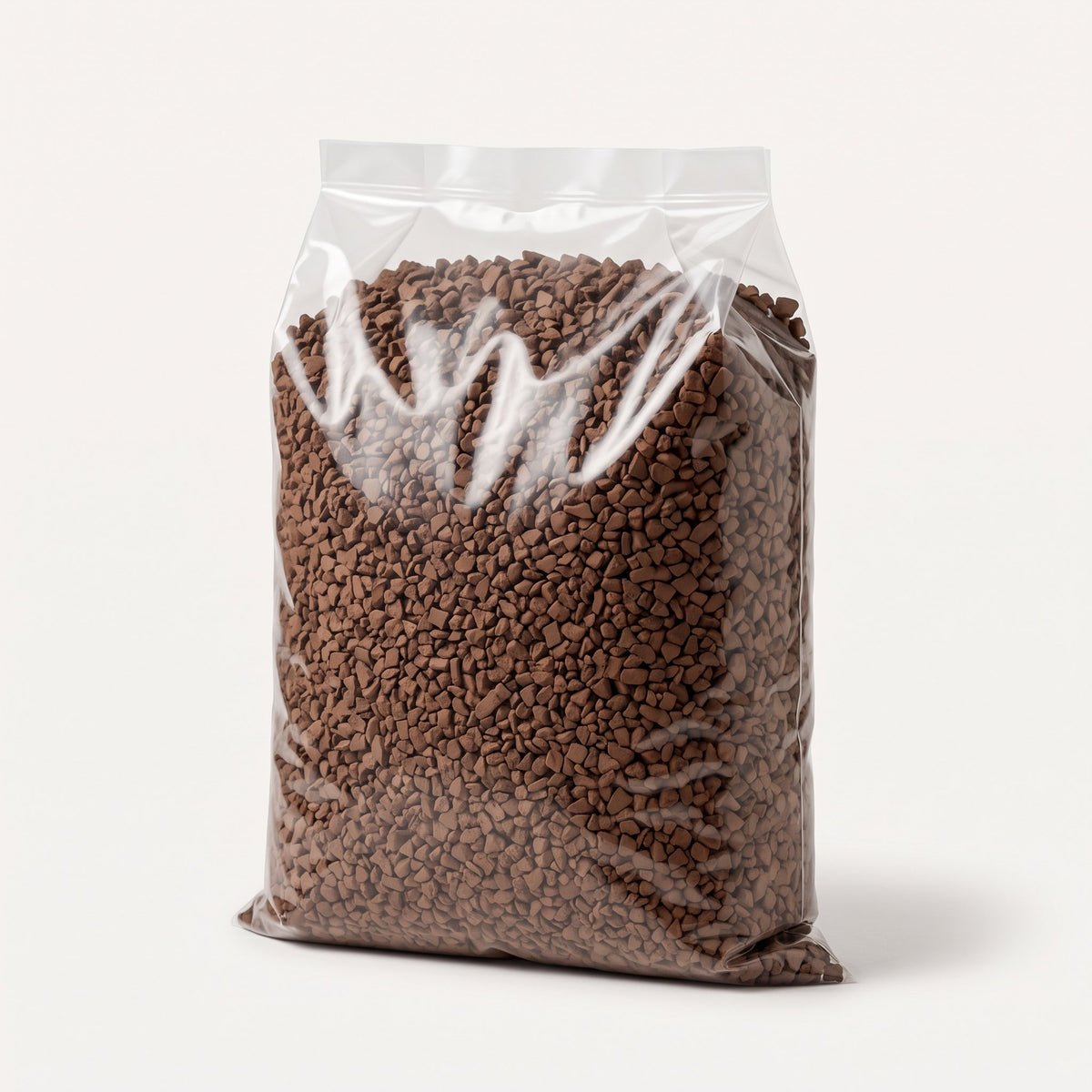 Sac transparent de granulat de semelles recyclées coloris marron — visuel d'illustration