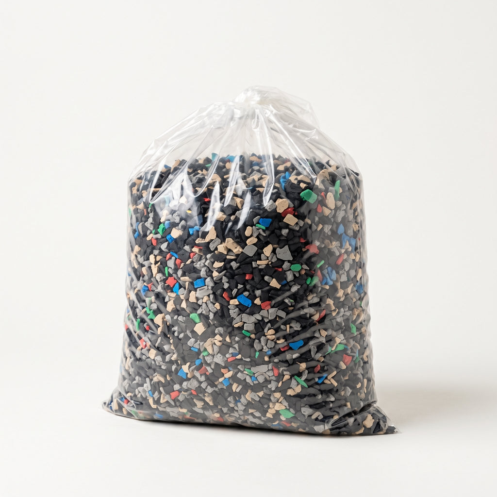 Sac transparent de granulat de semelles recyclées multicolore pour sous-couche — visuel d'illustration